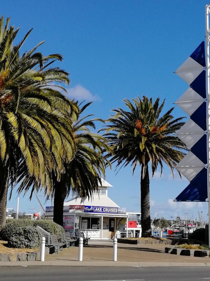 Banjo Paterson Motor Inn Lakes Entrance Exterior foto