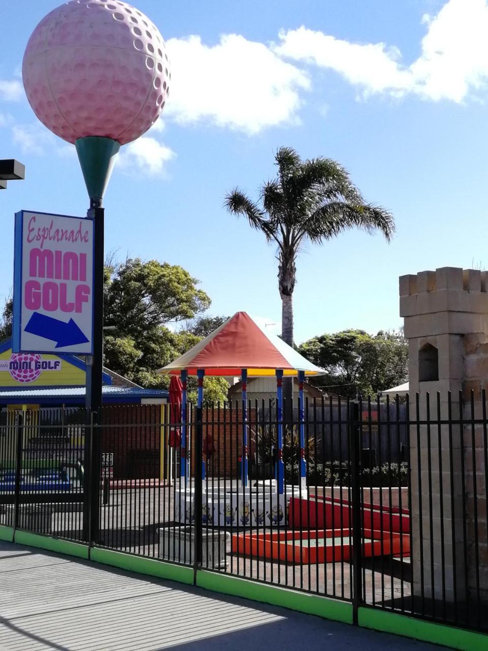 Banjo Paterson Motor Inn Lakes Entrance Exterior foto